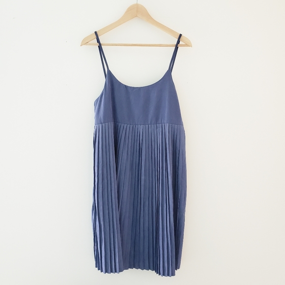 OAK + FORT Dresses & Skirts - Oak + Fort Cornflower Blue Pleated Dress Small Med
